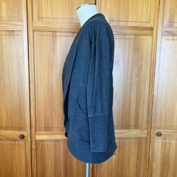 Eddie Bauer Small Gray Camp Fleece Wrap Cadigan Athleisure Casual Thumb Holes - Picture 3 of 9